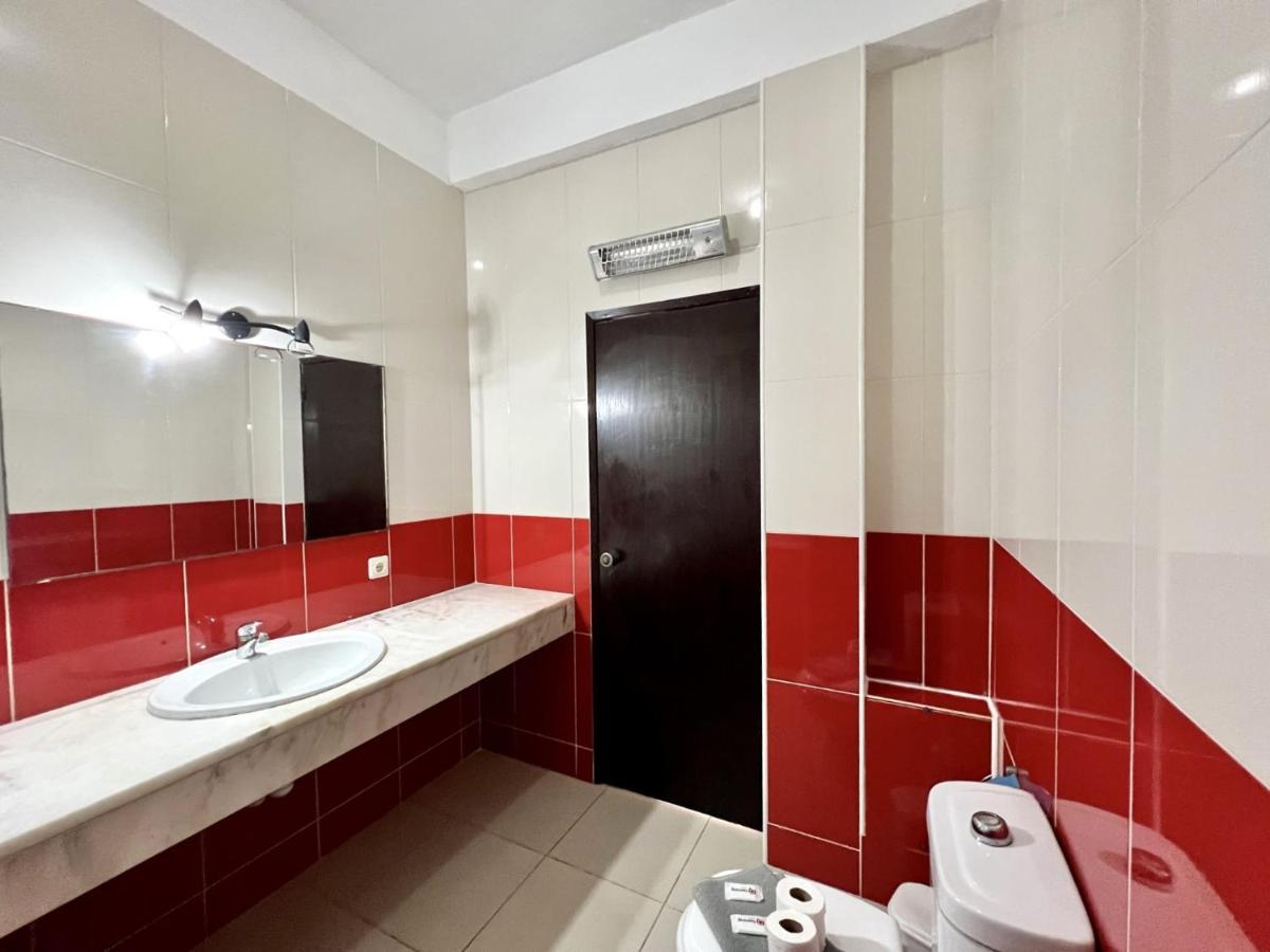 Armacao De Pera Twins 3 With Pool By Homing Appartement Buitenkant foto